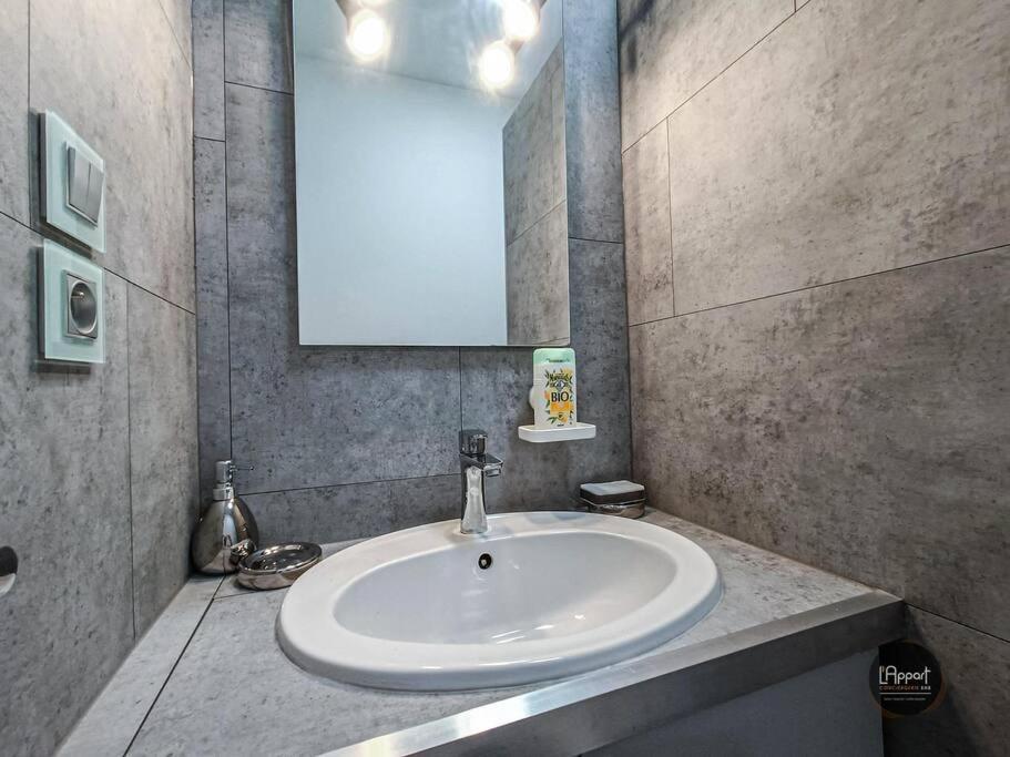 Appartement Calme Lumineux Proche Gare 3 Chambres Angoulême Extérieur photo